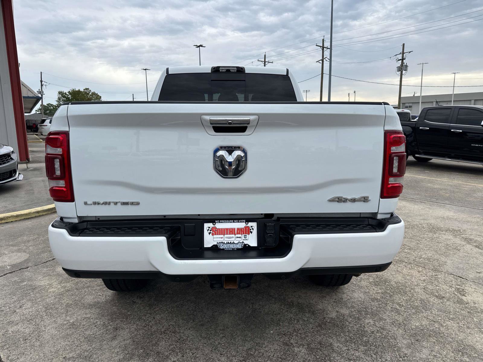 Certified 2022 RAM 2500 Limited w/ Towing Technology Group image 6