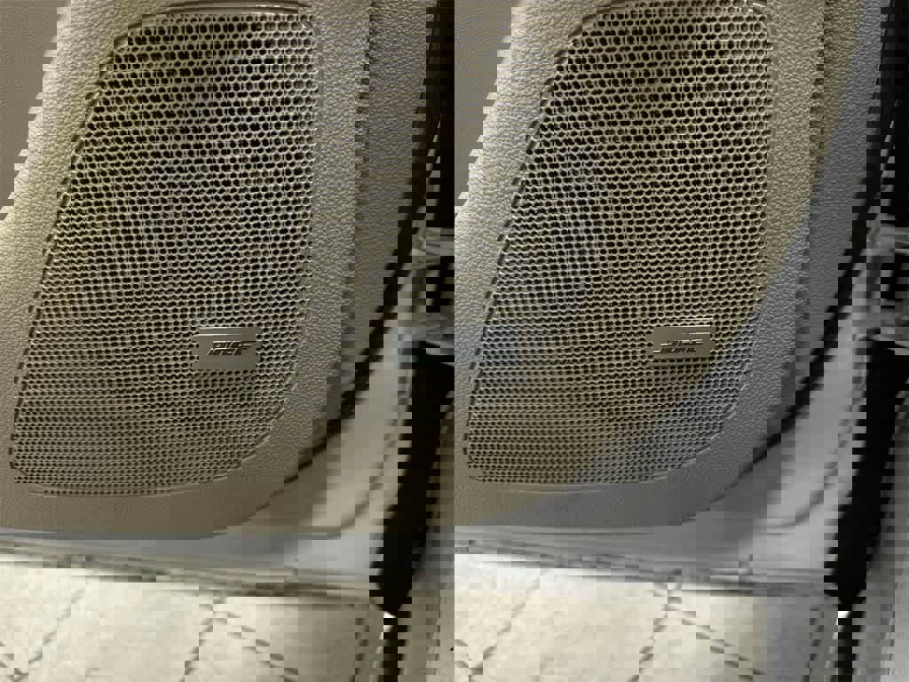 Used 2015 Buick LaCrosse Premium w/ Driver Confidence Package #1 image 31