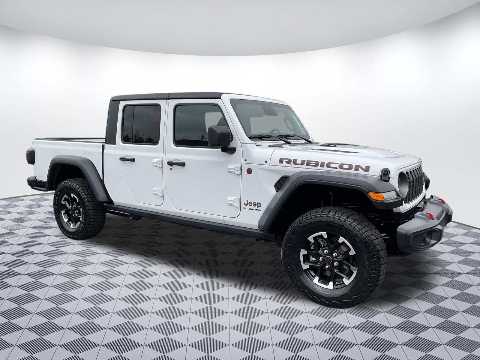 Used 2026 Jeep Gladiator Rubicon AWD/4WD image 1