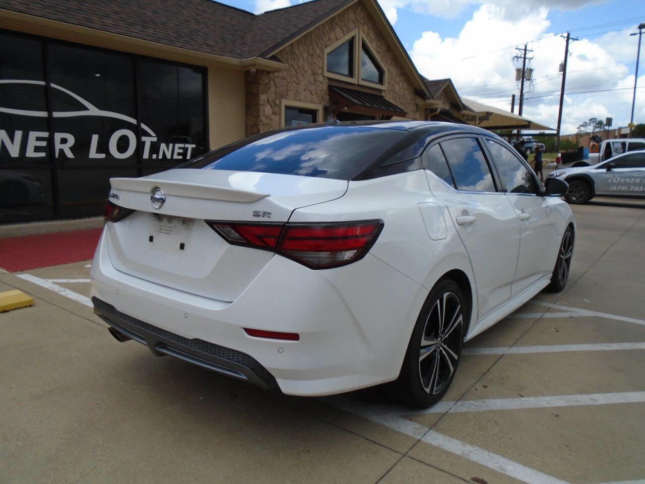 Used 2020 Nissan Sentra SR w/ Premium Package image 6