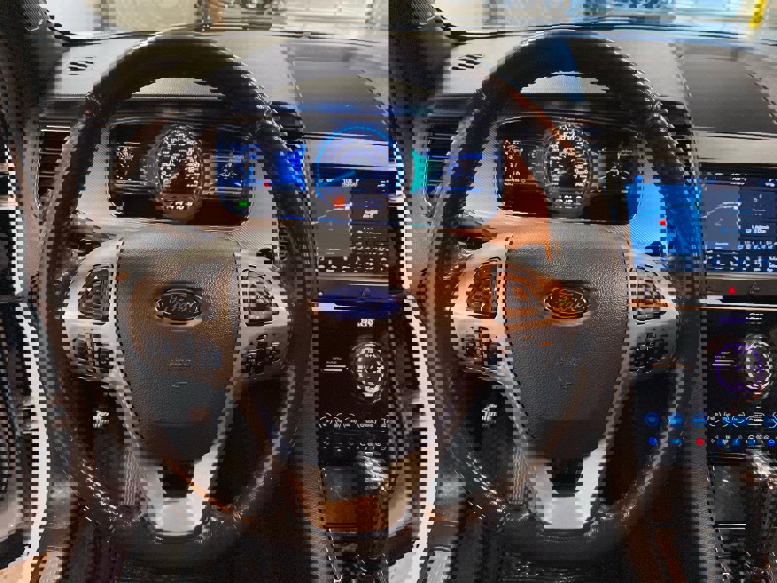 Used 2016 Ford Taurus SHO w/ Equipment Group 401A image 19