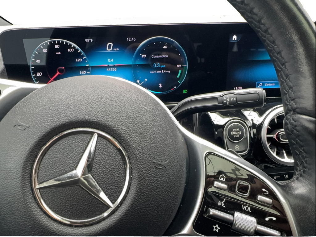 Used 2022 Mercedes-Benz GLA 250 4MATIC w/ Premium Package Lite image 41
