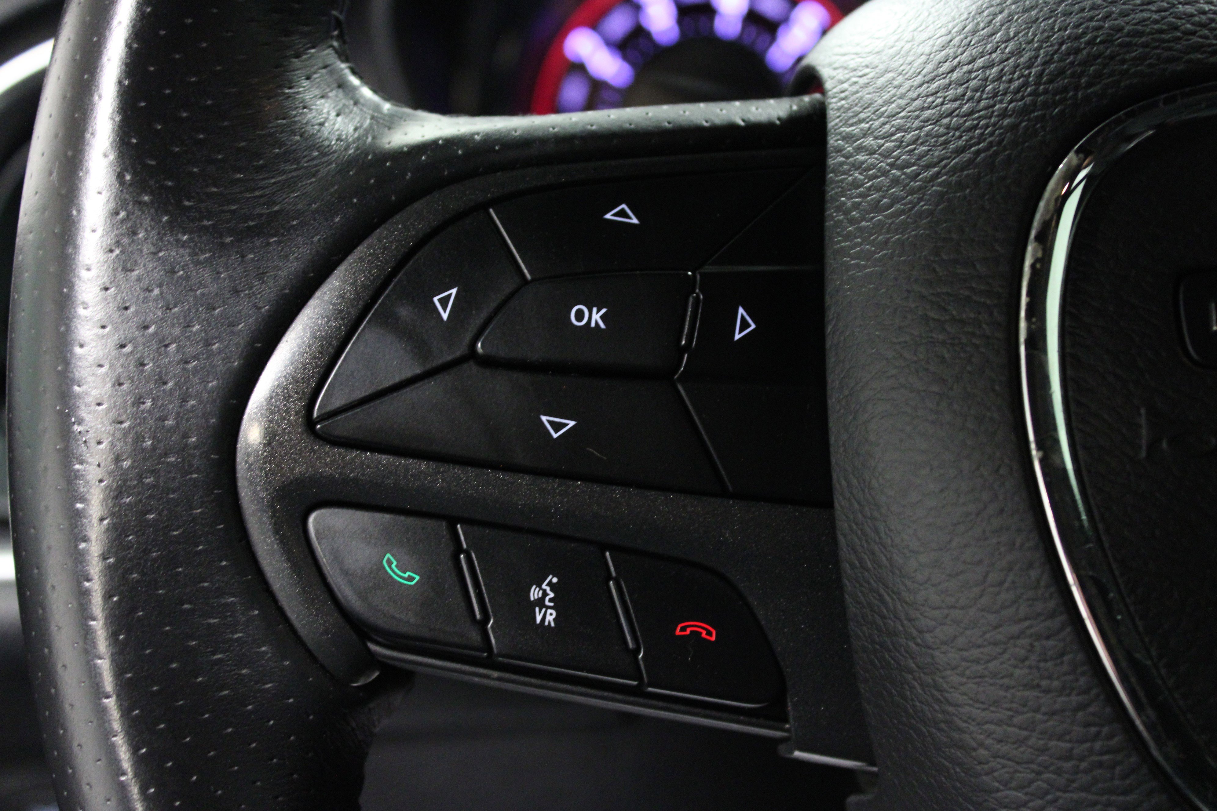 Used 2017 Dodge Challenger R/T w/ Blacktop Package image 18