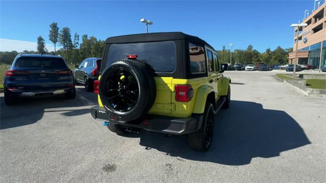 Used 2022 Jeep Wrangler Unlimited Sahara w/ Safety Group image 26