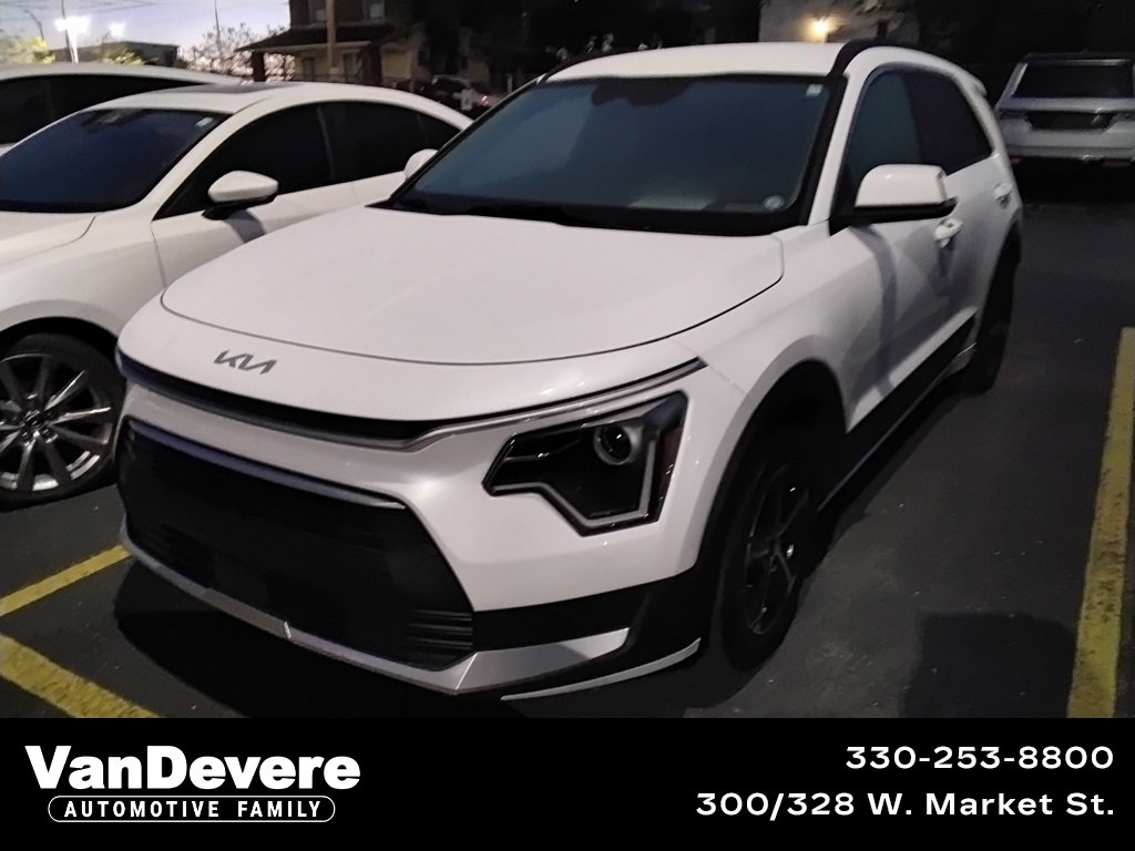 Used 2023 Kia Niro EX