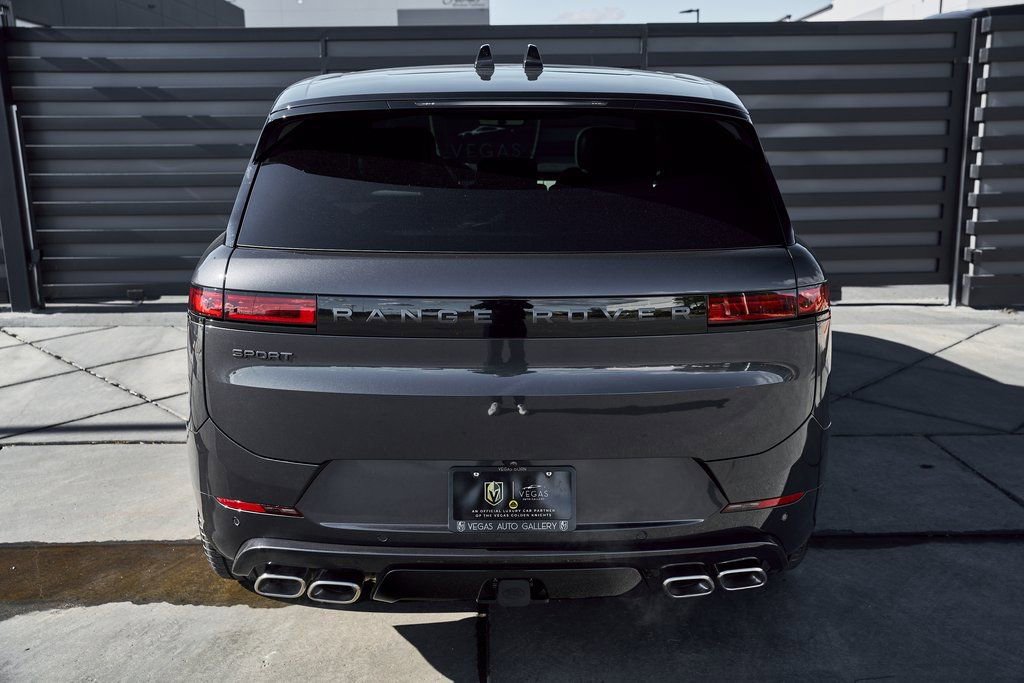 Used 2025 Land Rover Range Rover Sport Autobiography image 13
