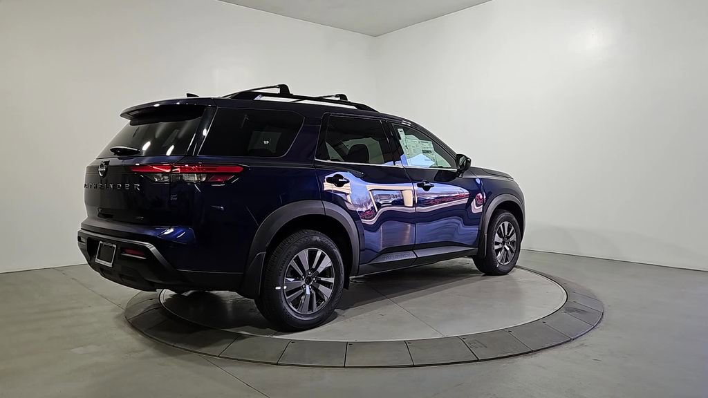 New 2026 Nissan Pathfinder SV image 5