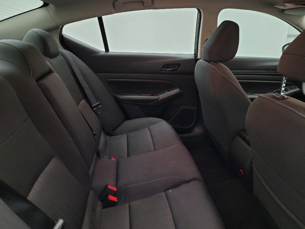 Used 2025 Nissan Altima 2.5 SV AWD/4WD image 19