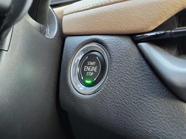 Certified 2024 Cadillac XT4 Luxury FWD image 22