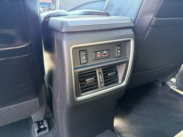 Used 2024 Nissan Murano SL image 27