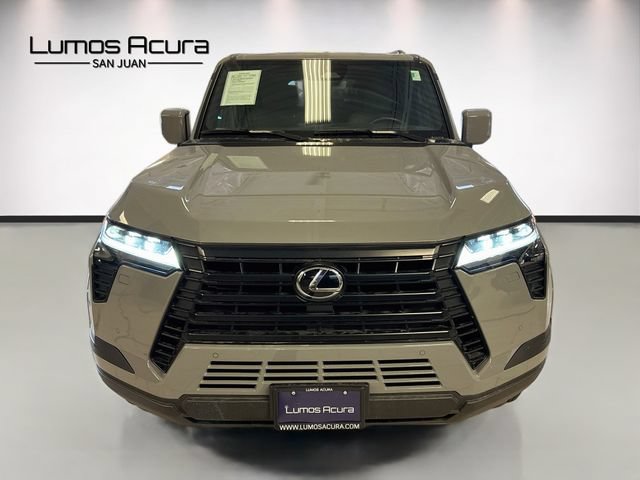 Used 2025 Lexus GX 550 w/ Accessory Package (2T) AWD/4WD image 2