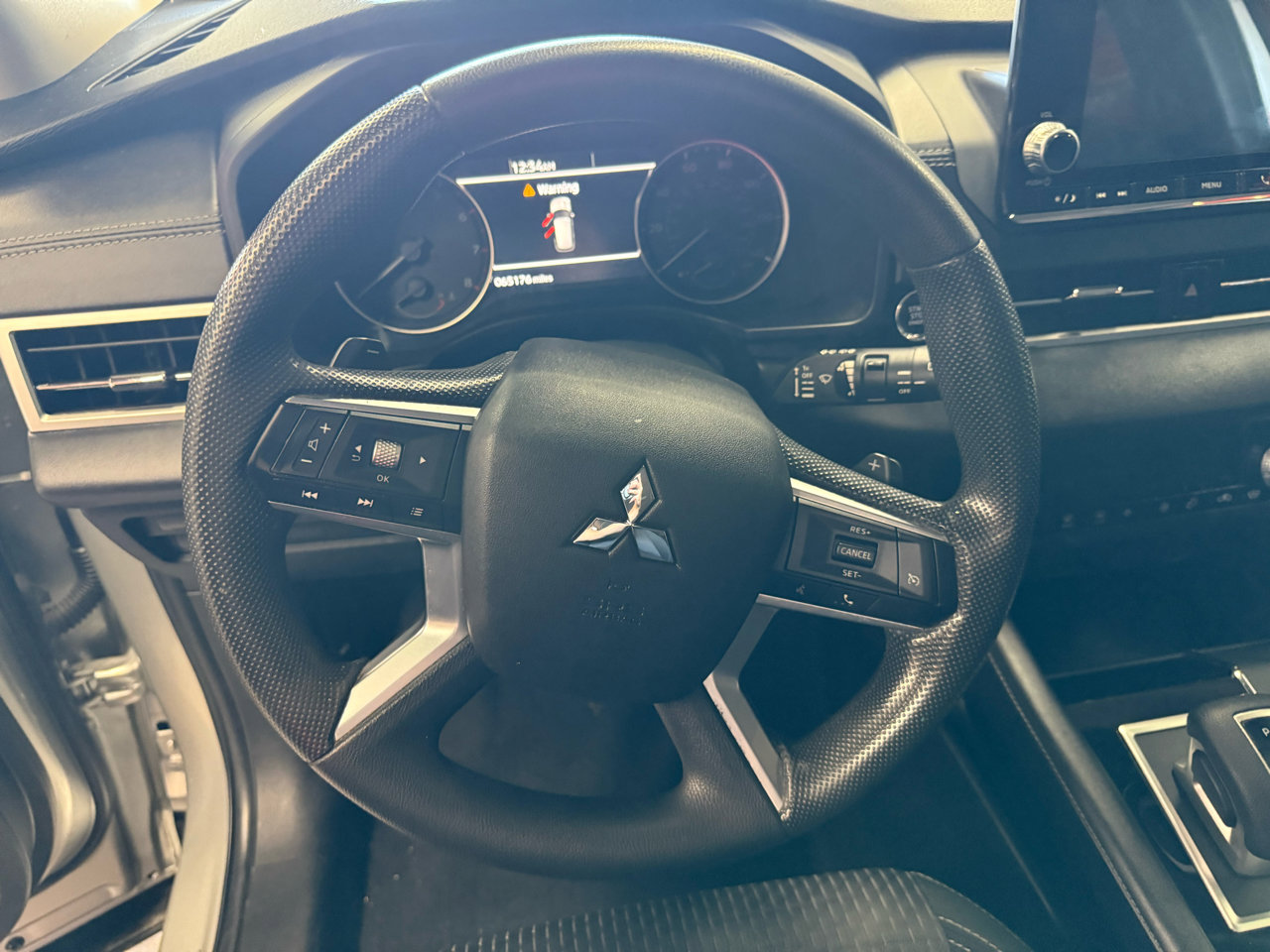 Used 2022 Mitsubishi Outlander ES image 14