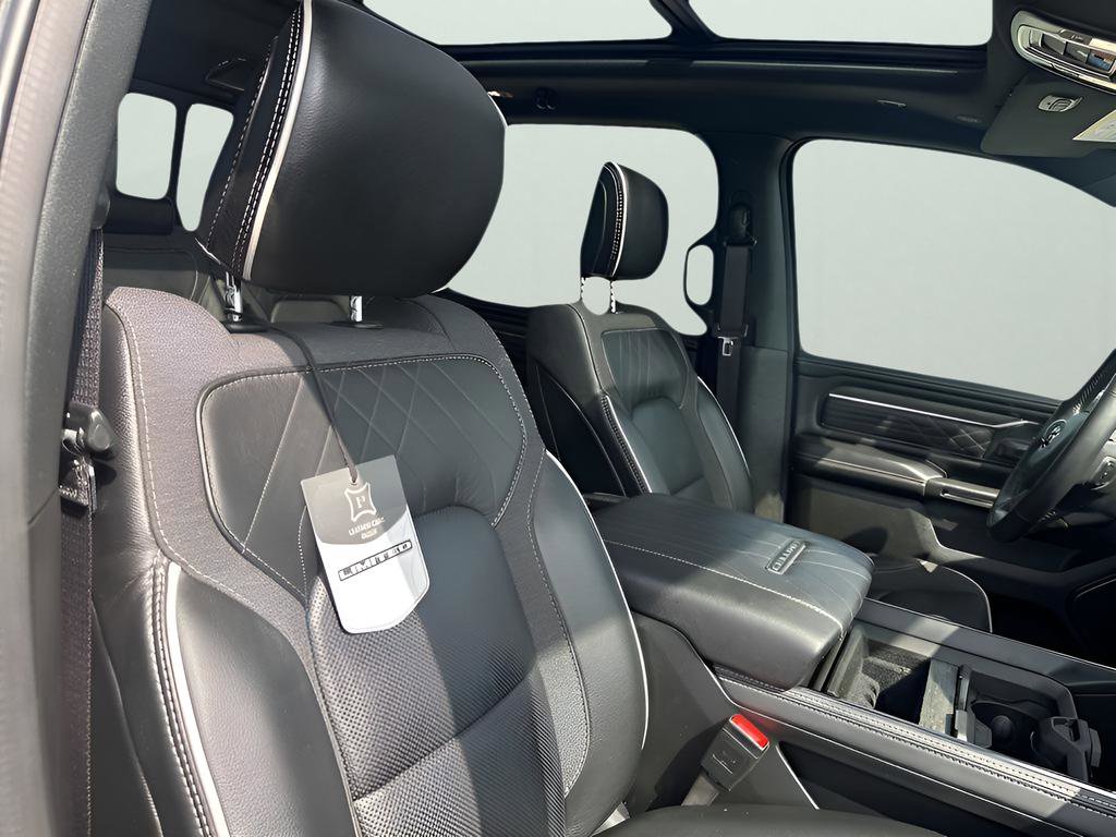 Used 2025 RAM 1500 Limited w/ Off Road Group image 15