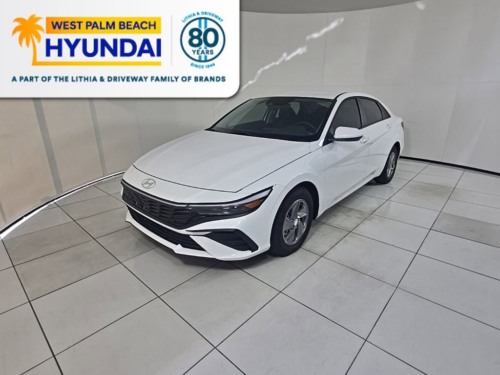 New 2026 Hyundai Elantra SE FWD 360° Tour