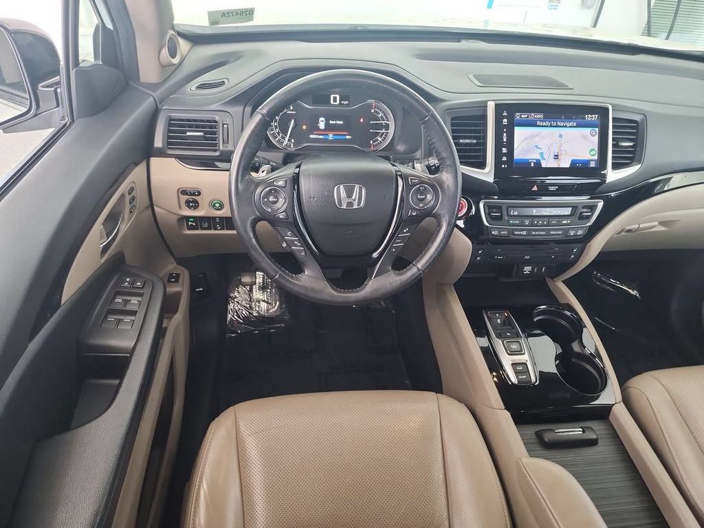 Used 2018 Honda Pilot Elite image 10