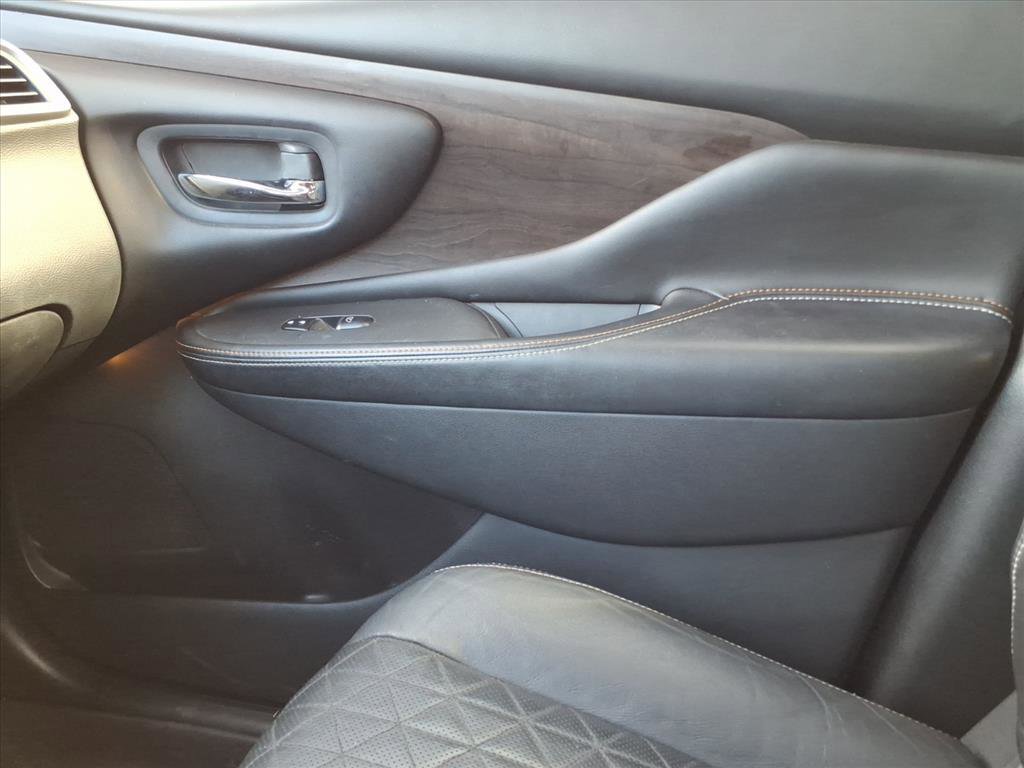 Used 2021 Nissan Murano Platinum w/ Cargo Package image 26