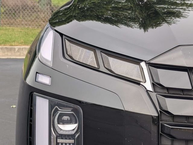 Used 2025 Hyundai Palisade Limited FWD image 13