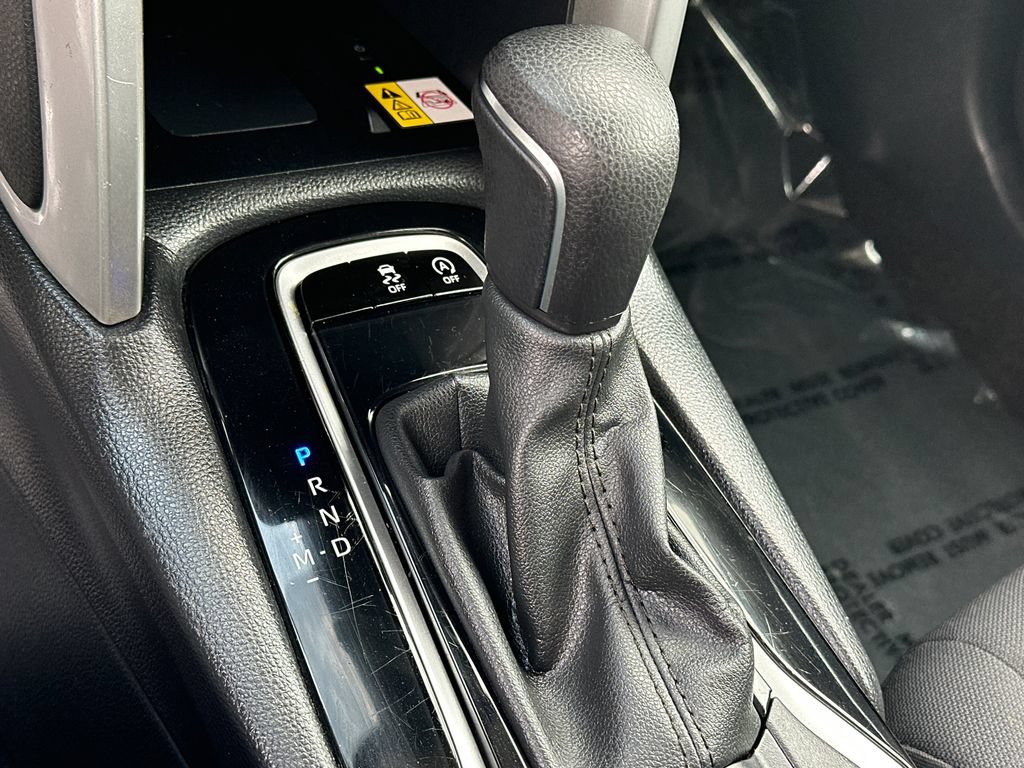 Used 2023 Toyota Corolla Cross LE AWD/4WD image 30