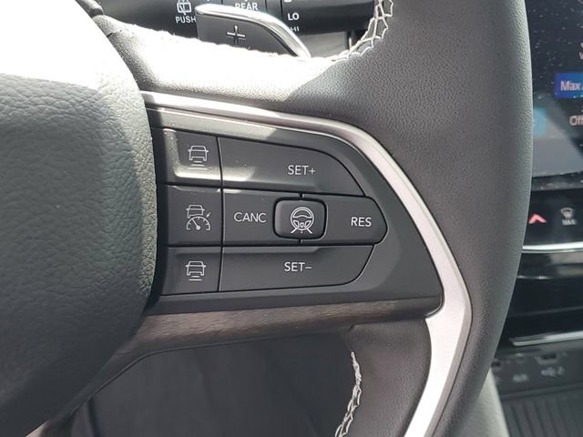 New 2026 Jeep Grand Cherokee Limited AWD/4WD image 23