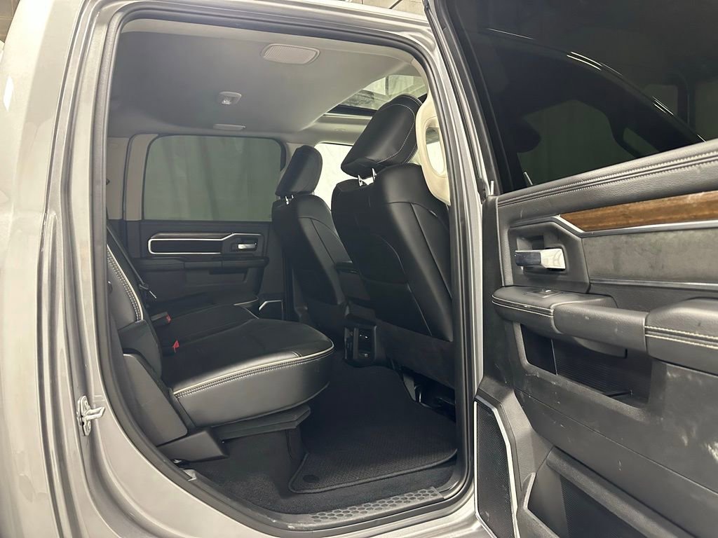 Used 2024 RAM 3500 Laramie image 48