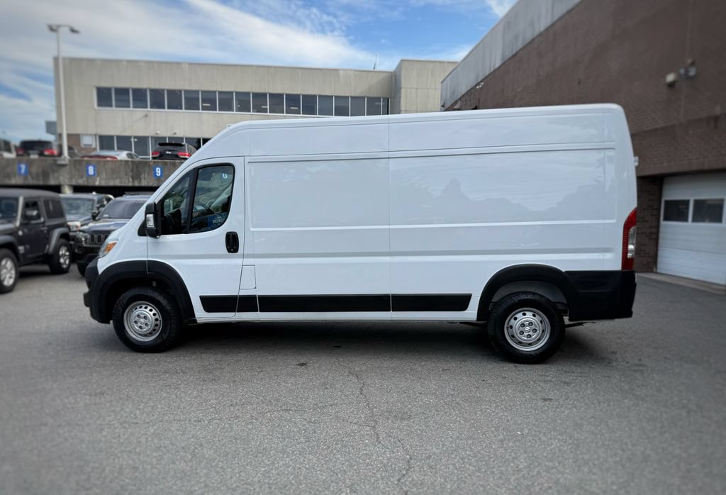 Used 2023 RAM ProMaster 2500 FWD image 12