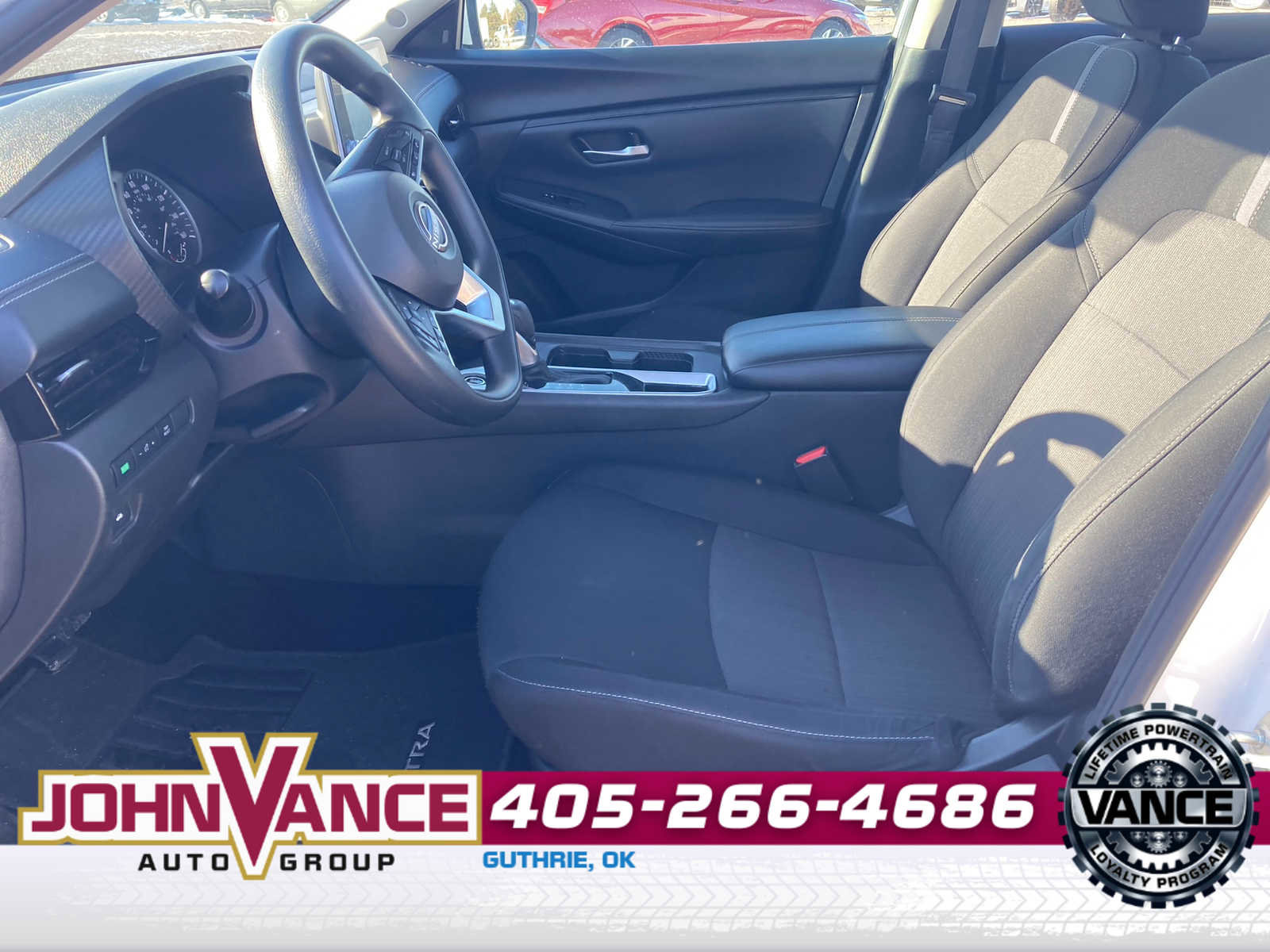 Used 2024 Nissan Sentra SV image 3