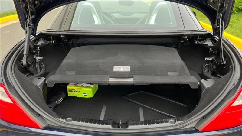 Used 2014 Mercedes-Benz SLK 250 image 39
