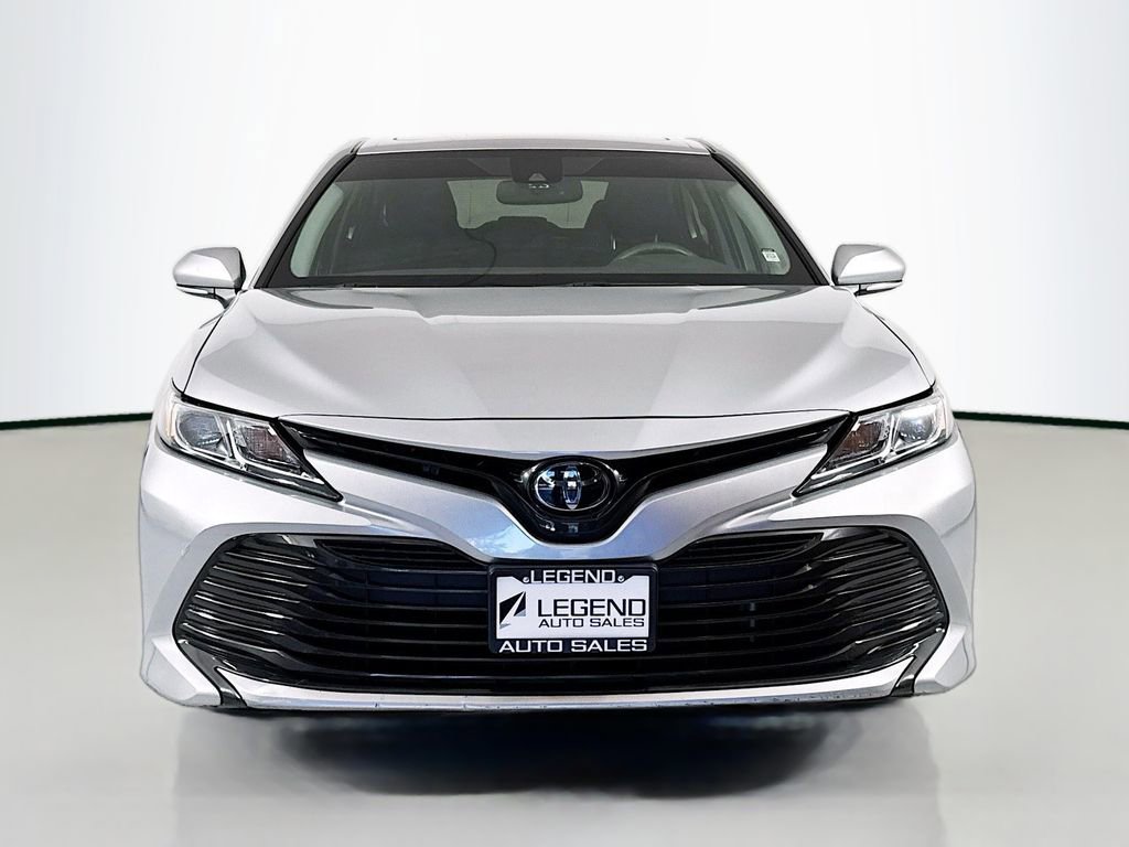 Used 2019 Toyota Camry LE w/ Convenience Package FWD image 2