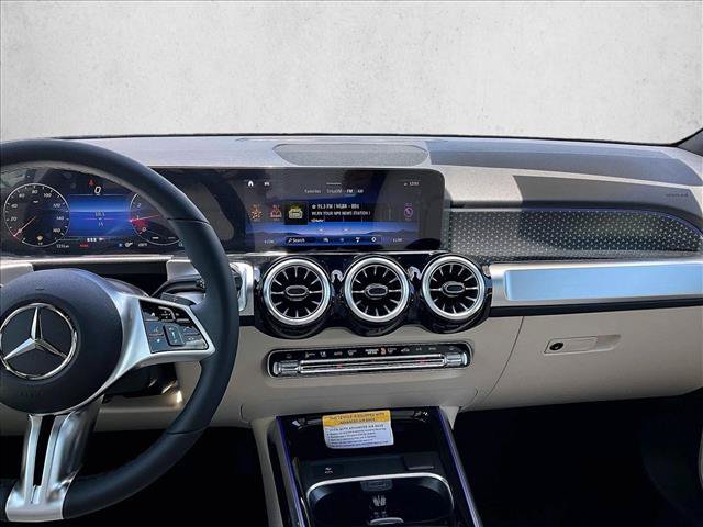 New 2026 Mercedes-Benz GLB 250 image 9