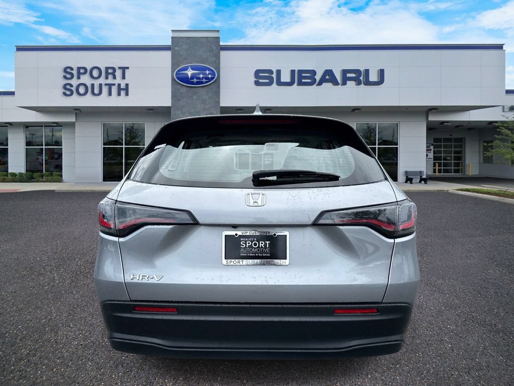 Used 2024 Honda HR-V LX image 5