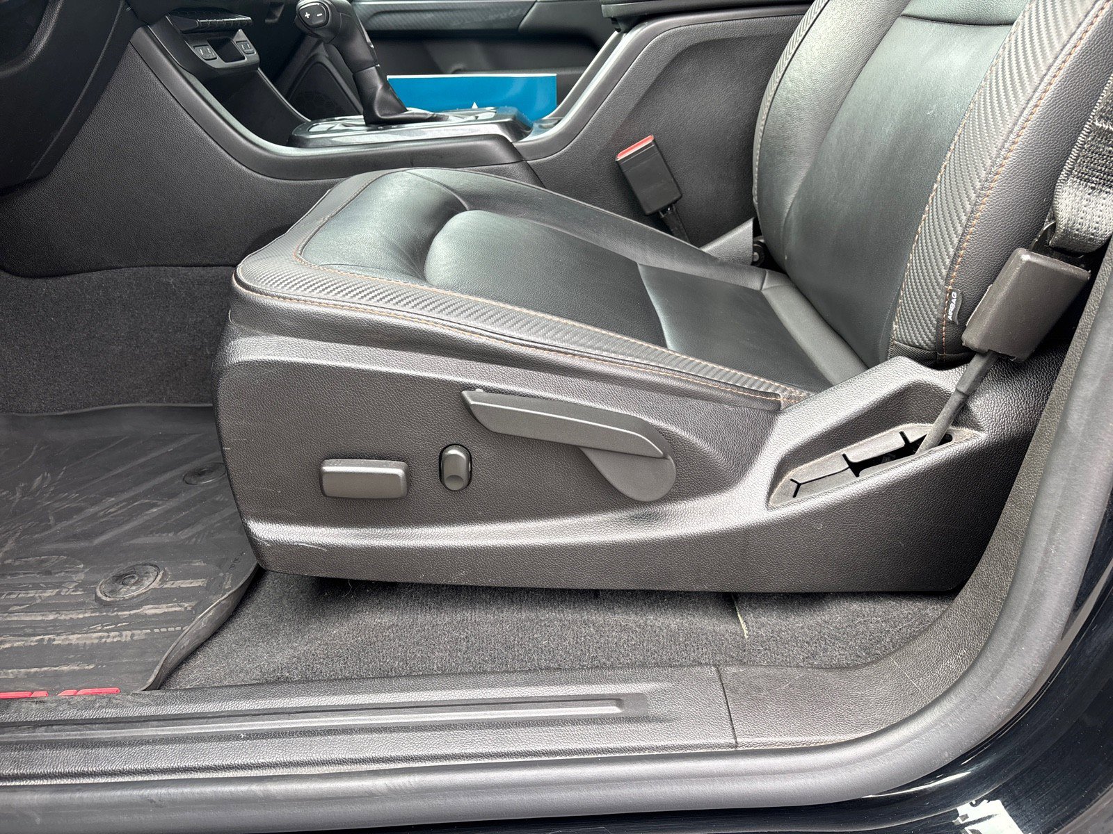 Certified 2021 GMC Canyon AT4 w/ Driver Alert Package image 14