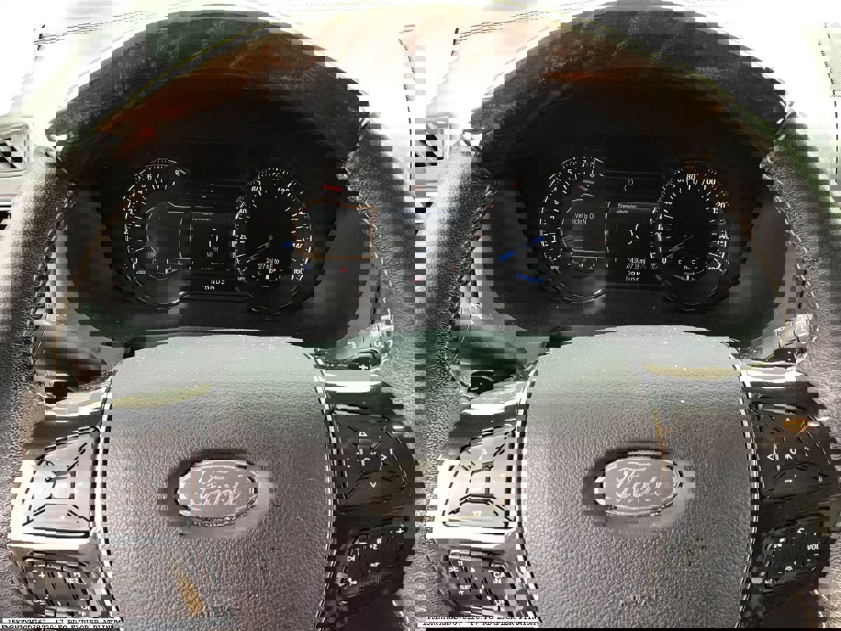 Used 2017 Ford Explorer Platinum image 7