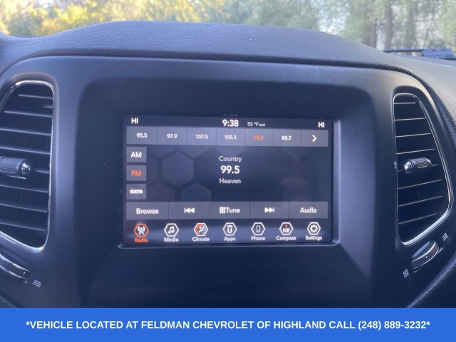 Used 2020 Jeep Compass Latitude FWD image 14