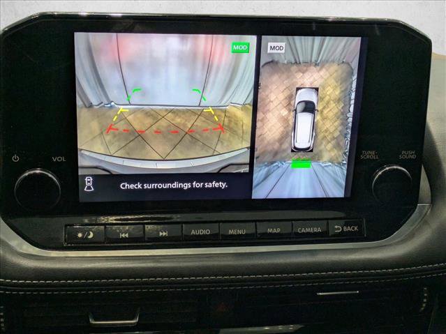 Used 2021 Nissan Rogue Platinum image 15