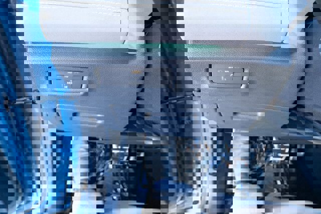 New 2026 Volkswagen Tiguan SE R-Line image 24