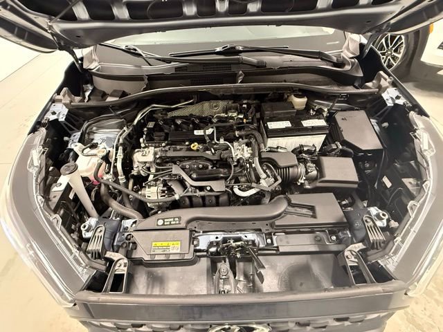 Used 2023 Toyota Corolla Cross LE image 27