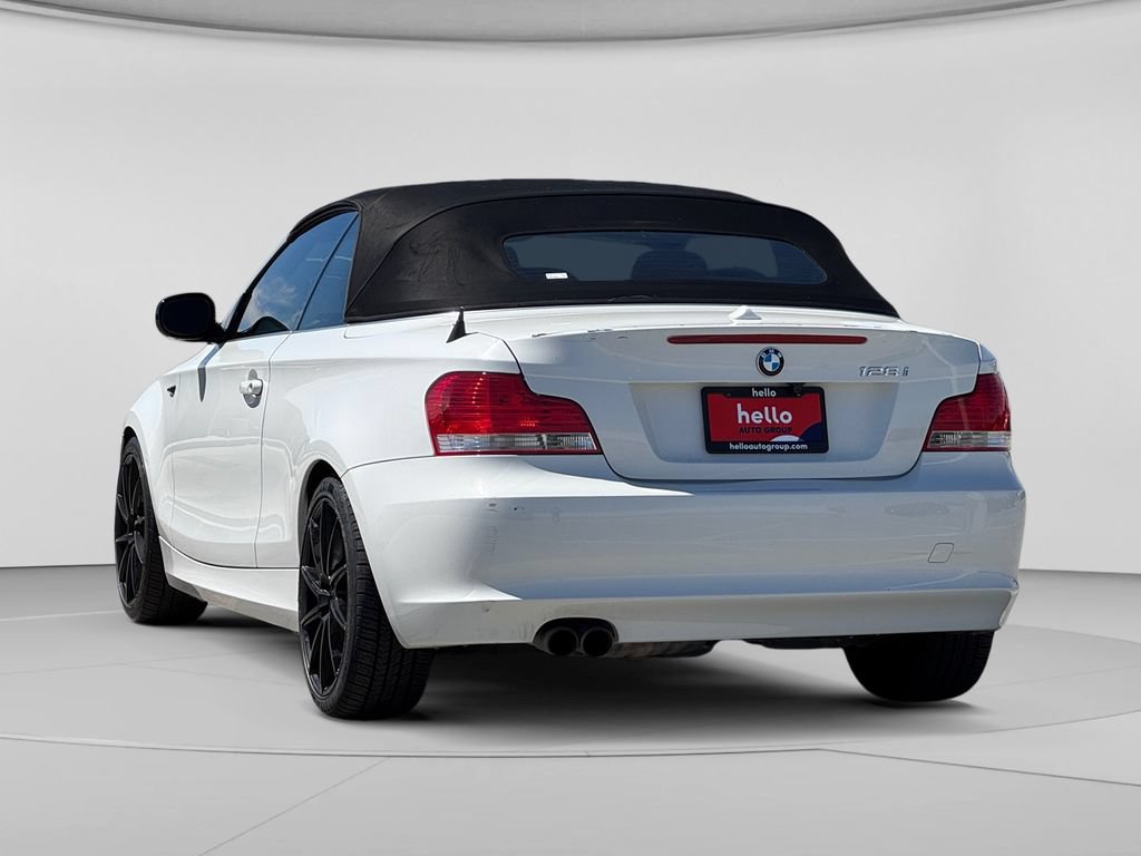 Used 2010 BMW 128i Convertible RWD image 32