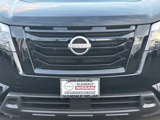 Certified 2023 Nissan Pathfinder SV w/ Black Appearance Package image 10