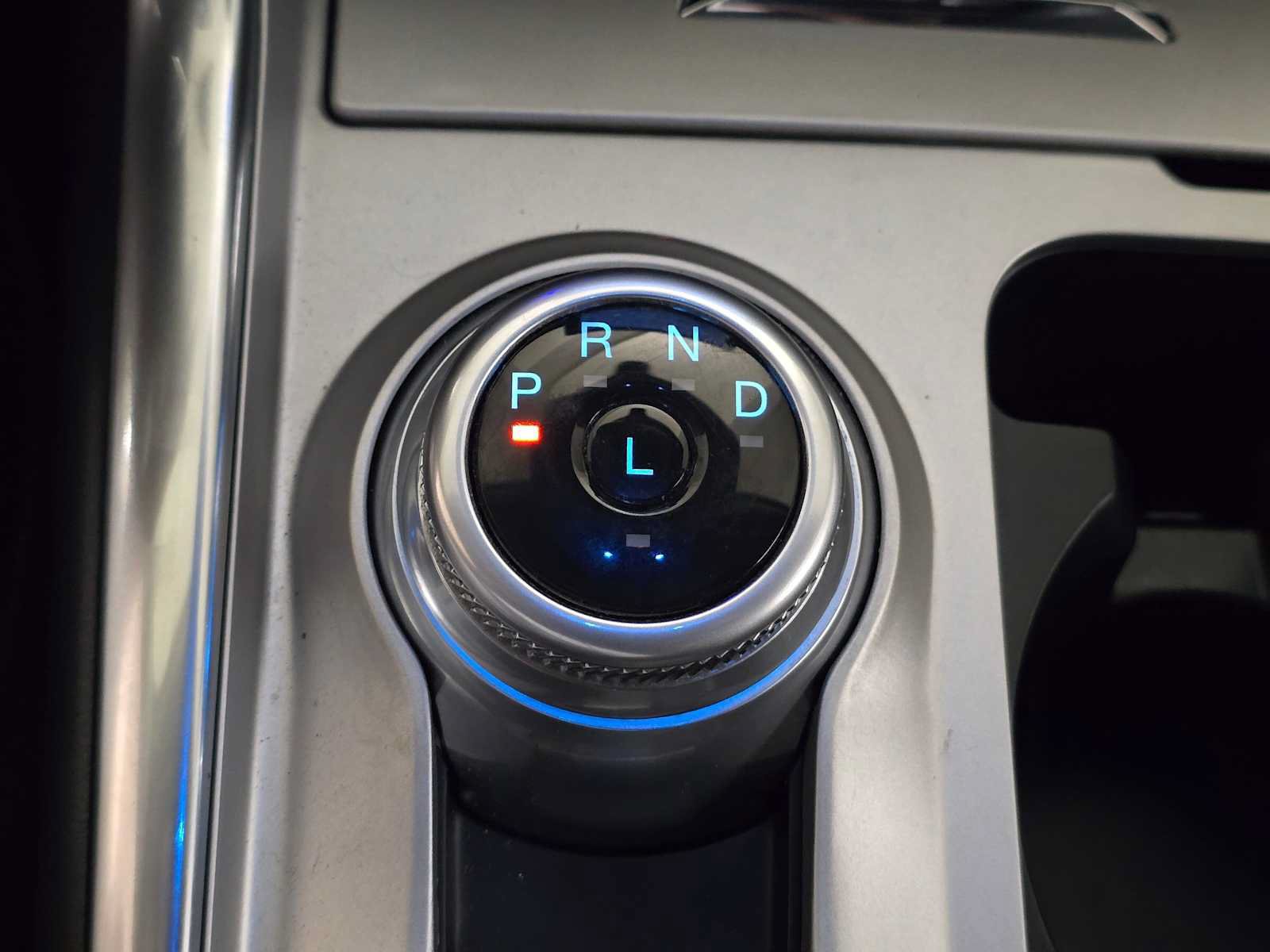 Used 2022 Ford Explorer Limited w/ Hybrid Equipment Group 310A RWD image 35