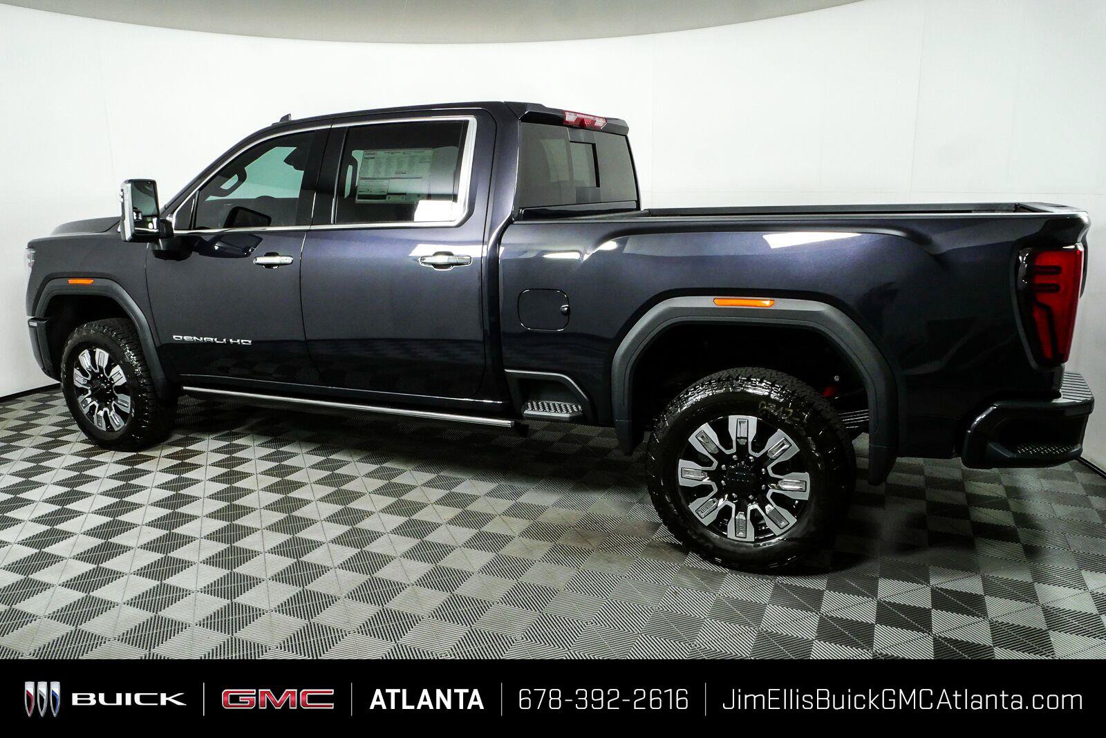 New 2026 GMC Sierra 2500 Denali w/ Denali Reserve Package AWD/4WD image 31
