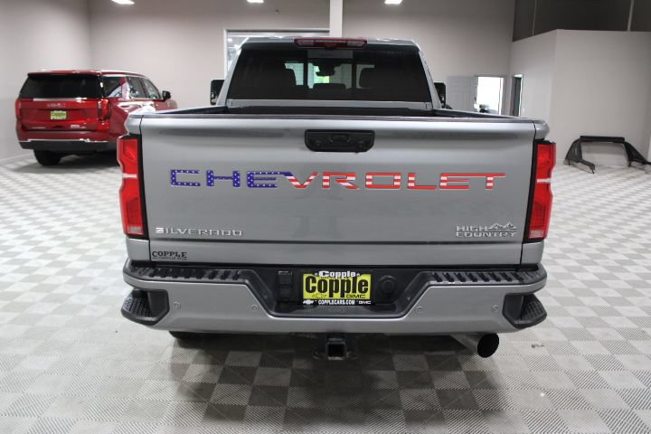 Used 2024 Chevrolet Silverado 2500 High Country w/ High Country Premium Package AWD/4WD image 11