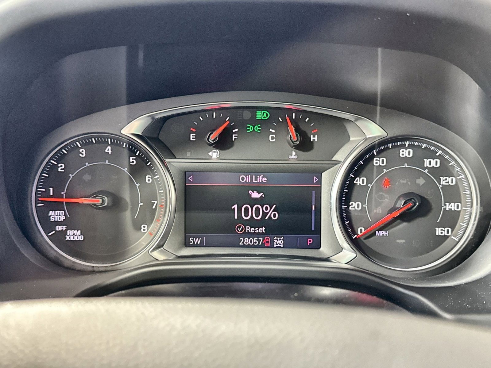 Used 2023 GMC Acadia SLT w/ Preferred Package image 17