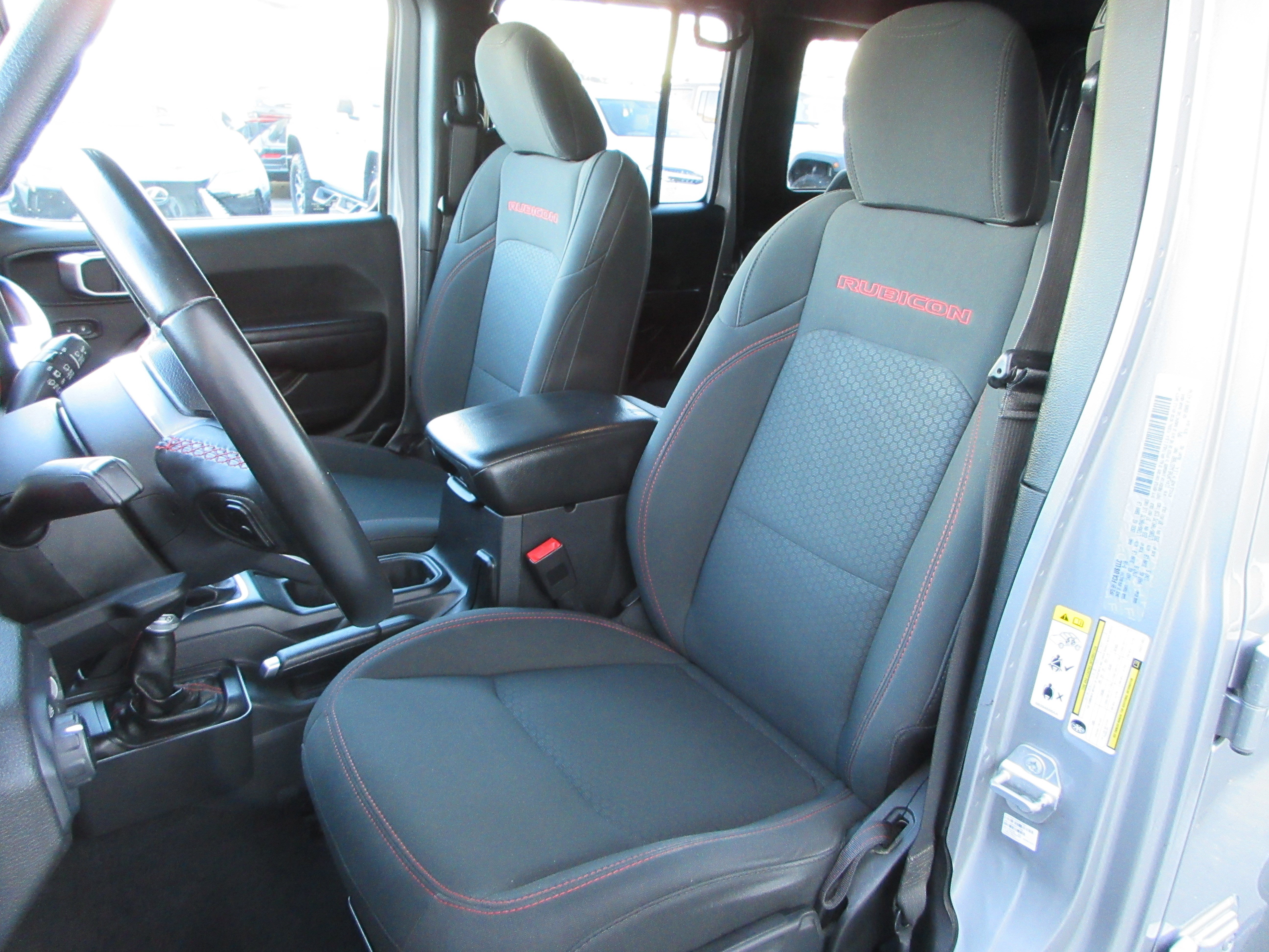 Used 2018 Jeep Wrangler Unlimited Rubicon image 31