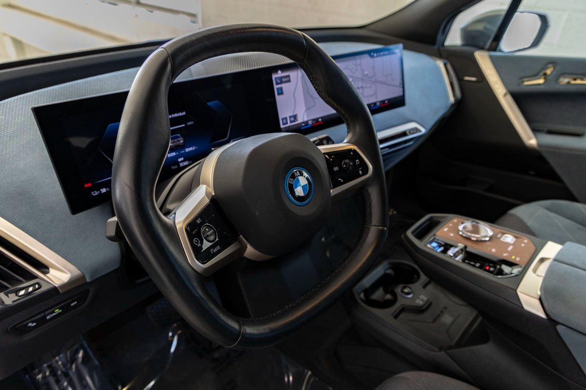Certified 2023 BMW iX xDrive50 w/ Premium Package image 17