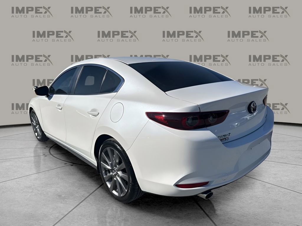 Used 2024 MAZDA MAZDA3 s image 3