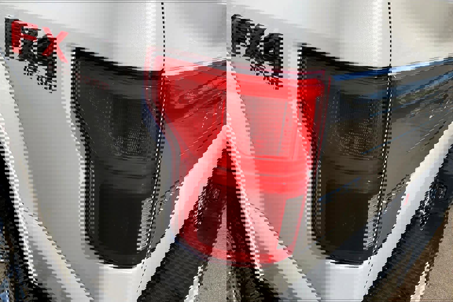 Used 2019 Ford F150 Platinum w/ Equipment Group 701A Luxury image 28