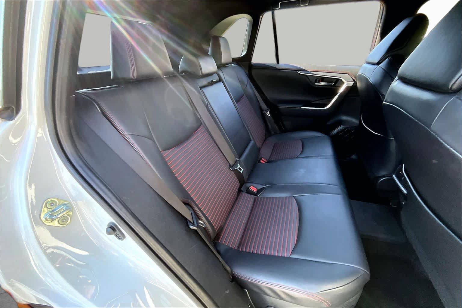 Used 2023 Toyota RAV4 XSE AWD/4WD image 21