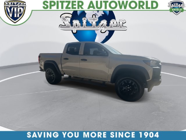 Used 2026 Chevrolet Colorado Trail Boss AWD/4WD image 3