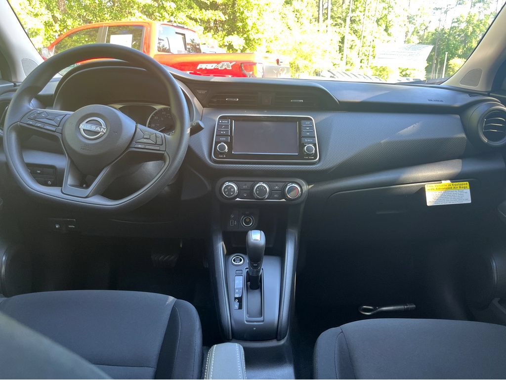 Certified 2023 Nissan Kicks SV FWD image 17