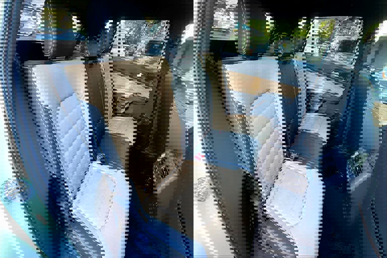 Used 2023 Volkswagen Atlas Cross Sport SEL Premium R-Line image 19